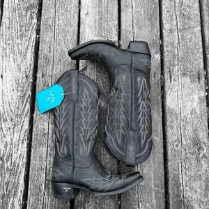 NWT Lane Lexington “Jet Black” Women’s Cowboy Boots